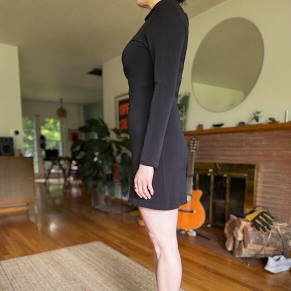 Sexy Robert Palmer Girl Style Mockneck Longsleeve Mini Dress with Buckle - Picture 2 of 5
